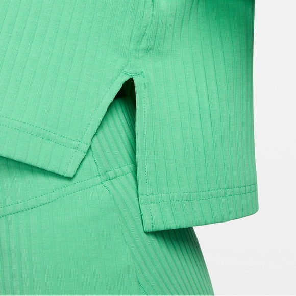 Nike Women's Green Cropped Top & Midi Skirt Set - Picture 2 of 4